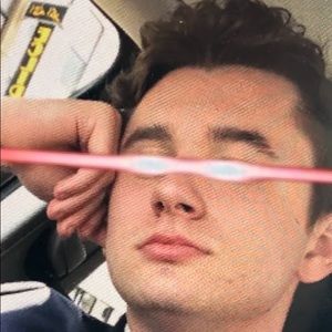 Meet your Posher, Louis